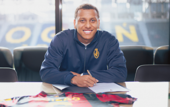 Pogoń Szczecin ogłosiła transfer. Sprowadziła piłkarza z klubu Premier League